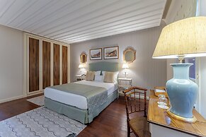 RuinAdalia Hotel