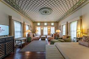 RuinAdalia Hotel