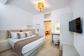 Hill Suites