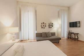 dHomes - Apartments and Rooms