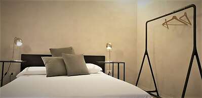 dHomes - Apartments and Rooms