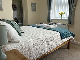 Chapel St Apartments