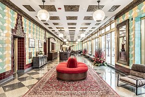 Bottleworks Hotel