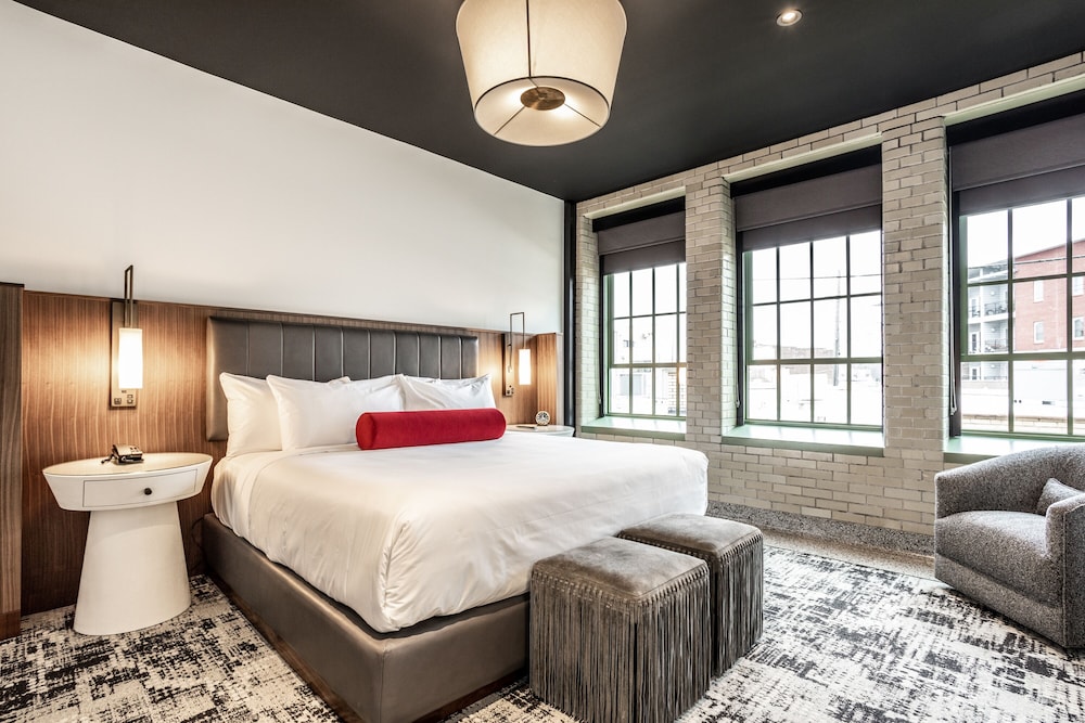 Bottleworks Hotel