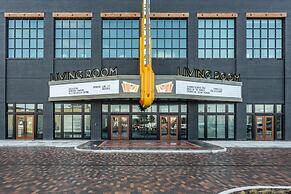 Bottleworks Hotel