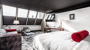 Bottleworks Hotel
