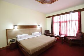 Vardaan Hotels - PatniTop