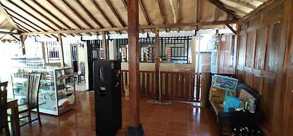 Limasan Mbah Darmo