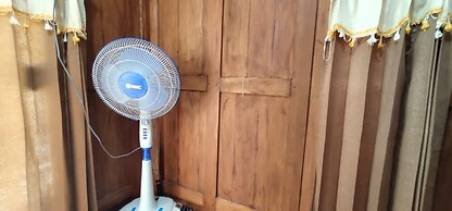 Limasan Mbah Darmo