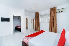 The Kings Bay Hotel