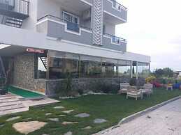 Tone Otel