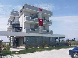 Tone Otel