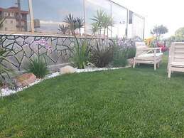 Tone Otel