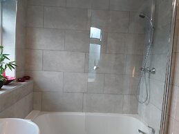 Bakewell House-Huku Kwetu