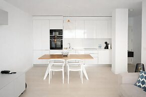 Blue Line Apartment Hotel