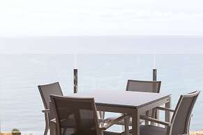 Blue Line Apartment Hotel