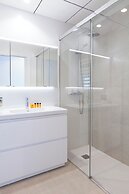 Blue Line Apartment Hotel
