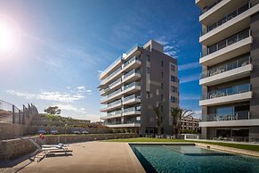 Blue Line Apartment Hotel