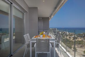 Blue Line Apartment Hotel