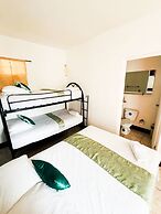 Hostal San Jose - Hostel