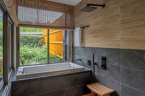 Hilton Quang Hanh Onsen Resort