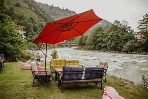 River Didi Hotel