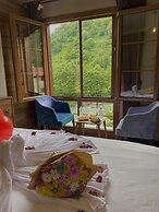 River Didi Hotel