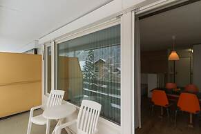 Apartments Cresta