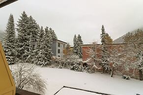 Apartments Cresta