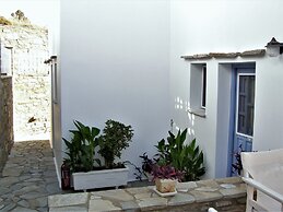 Elena Studios and Apartments