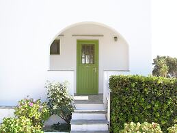 Elena Studios and Apartments