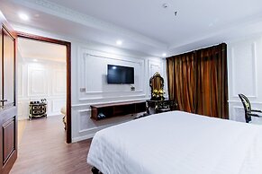 Sakura Hotel