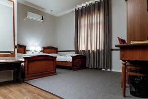 Stella Hotel