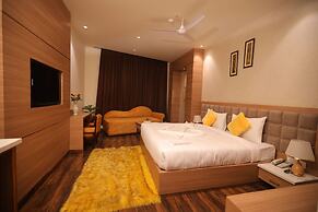 TreeHouse London Street Amritsar