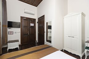 Marina Foça Hotel