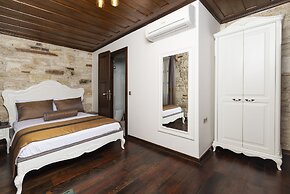 Marina Foça Hotel