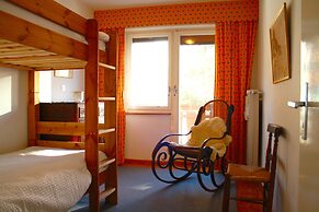 Mountain View & Spacious - Flaminia C