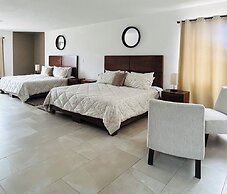 Pedernal Hotel