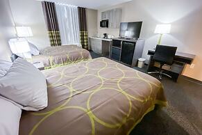 Super 8 by Wyndham Moosonee