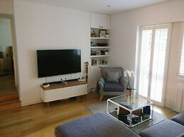 2-bed, Sleeps 4, Garden