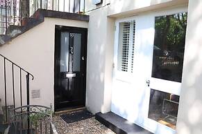 2-bed, Sleeps 4, Garden