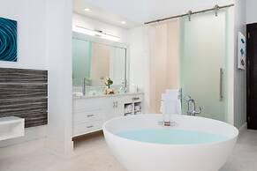 Zenza Boutique Hotel