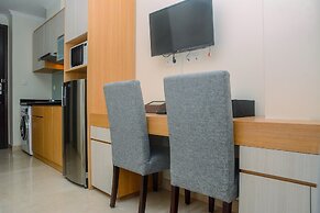 Pleasant and Simply Studio Room Menteng Park Apartment