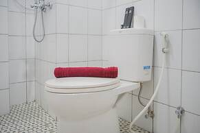 Comfy and Stylish 2BR Emerald Bintaro Apartment
