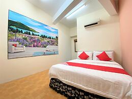 B Hotel