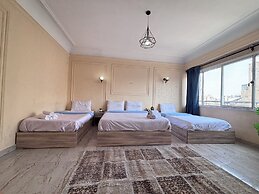 Joy Hotel