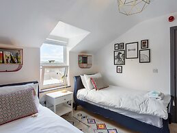 Macs Townhouse