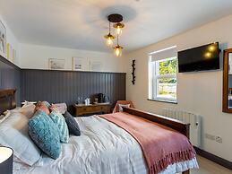 Macs Townhouse