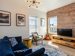 Macs Townhouse
