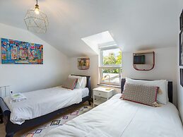 Macs Townhouse